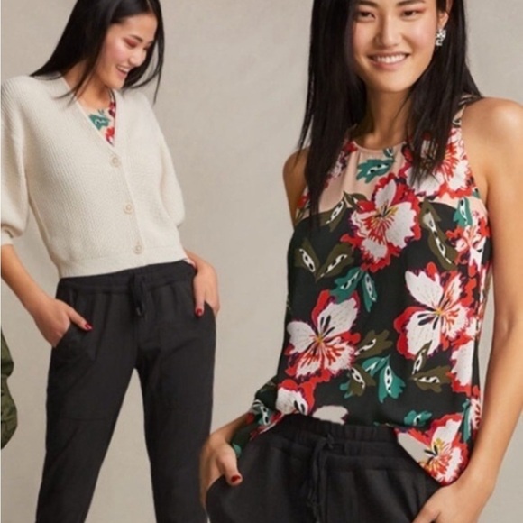 Cabi Hyacinth Hibiscus Floral Print Sleeveless Blouse Style #5542 Size Medium - Picture 5 of 12